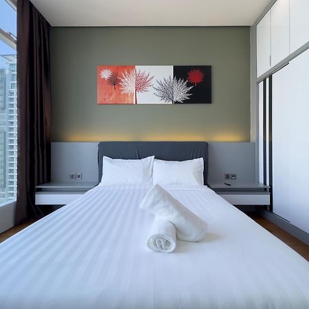 Soho Suites Klcc By Guesthouse Куала-Лумпур Экстерьер фото